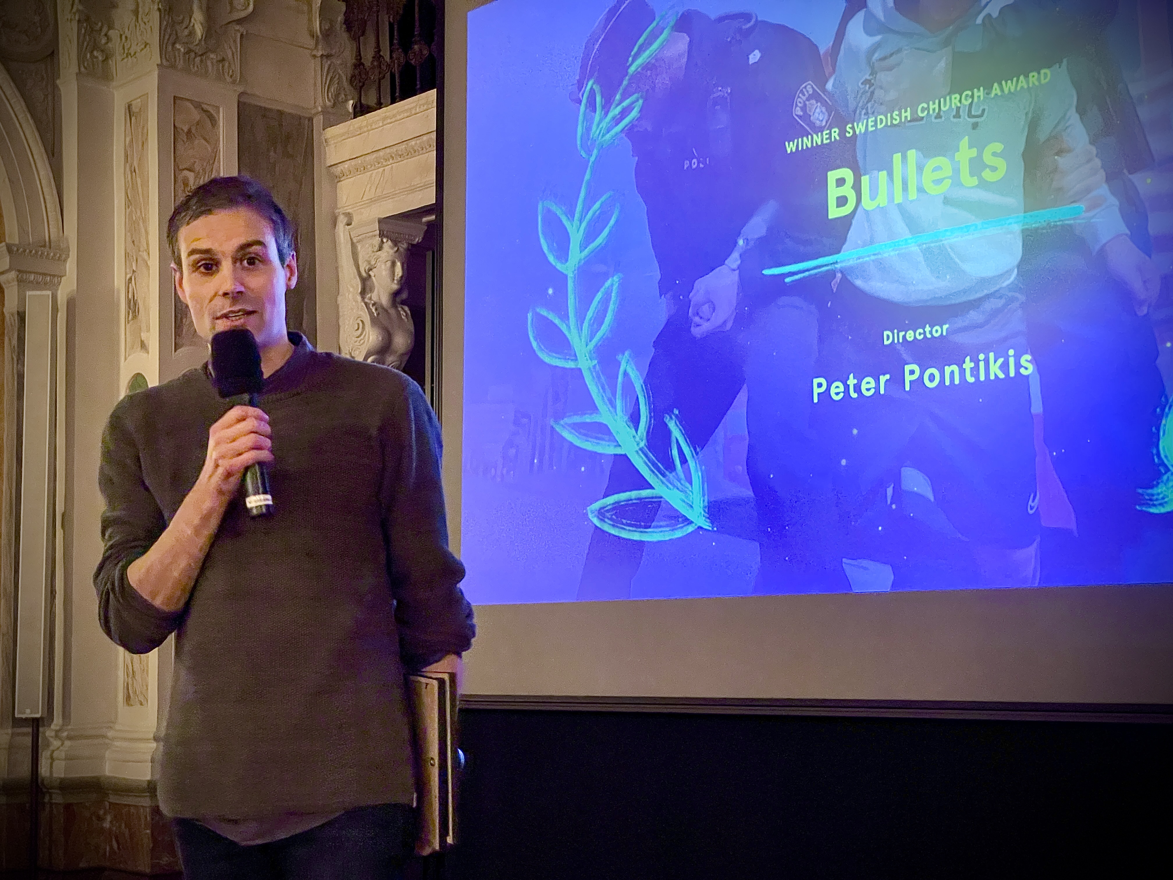 Vinnaren av ungdomsfilmpriset 2023: Bullets, i regi av Peter Pontikis. 