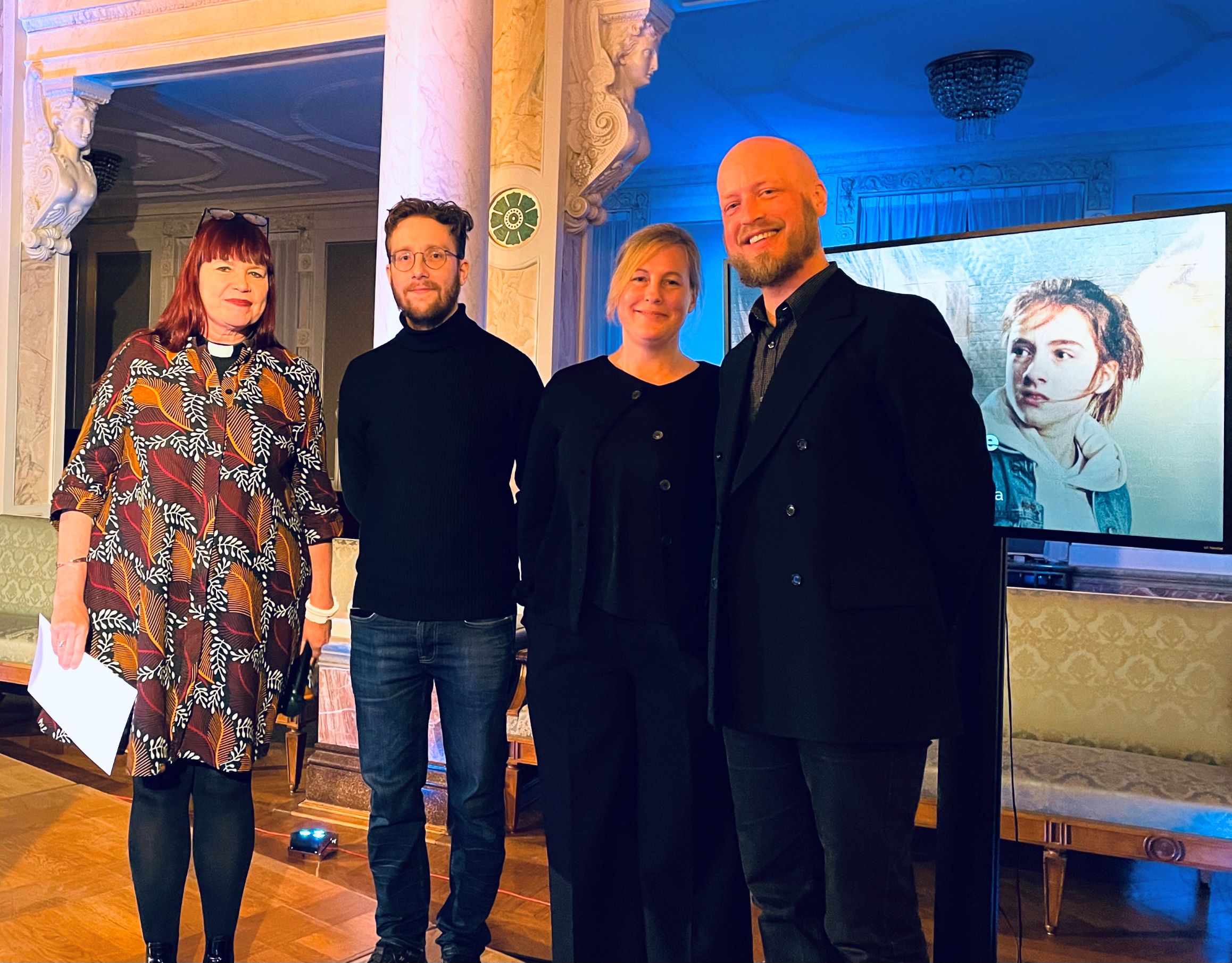 Gunilla Hallonsten, kyrkoherde i Malmö pastorat med juryn: Oscar Westerholm, Linn Gottfridsson, och Jesper Ödemark.