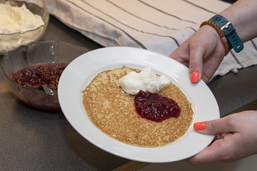 Pannkakscaféet i Furulundskyrkan drar igång den 18 september efter sommaruppehållet. Varmt välkomna då!, hälsar Anna.