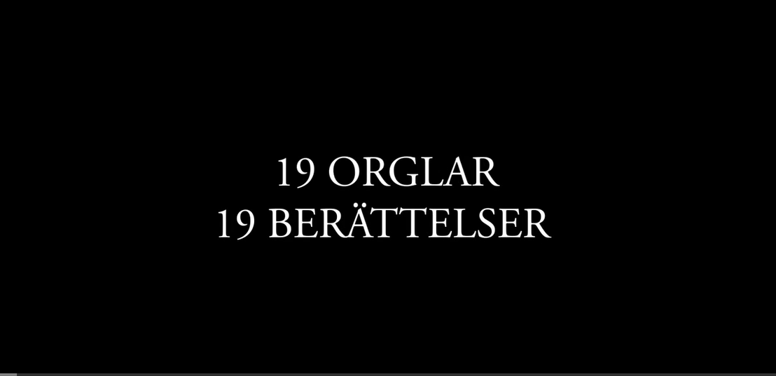 En svart bakgrund med texten 19 orglar, 19 berättelser.