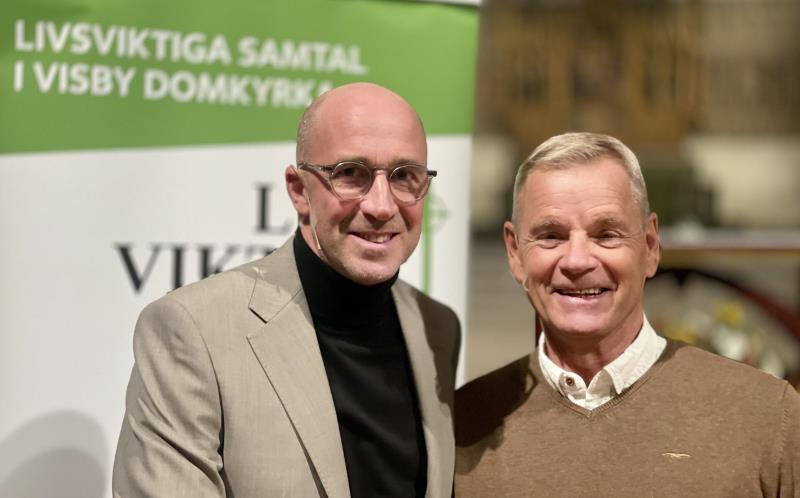 Håkan Loob och Thomas Zielinski i domkyrkan