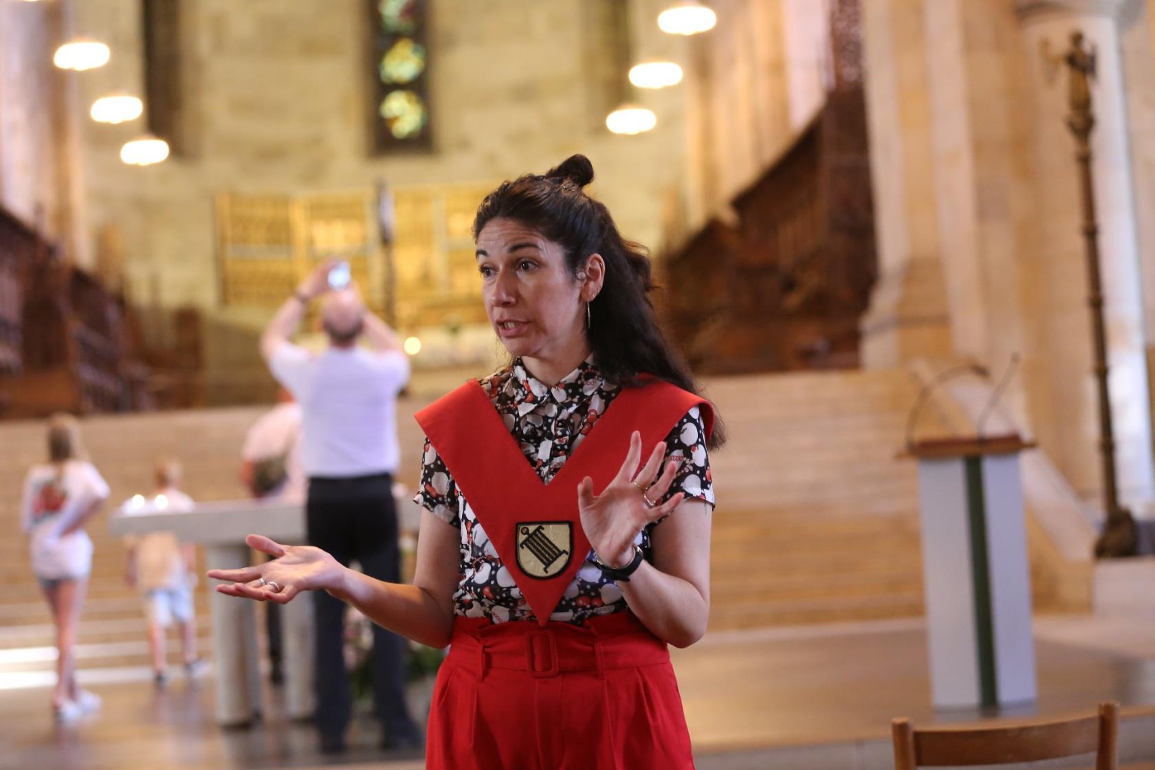 Guide Melissa berättar om Lunds domkyrka