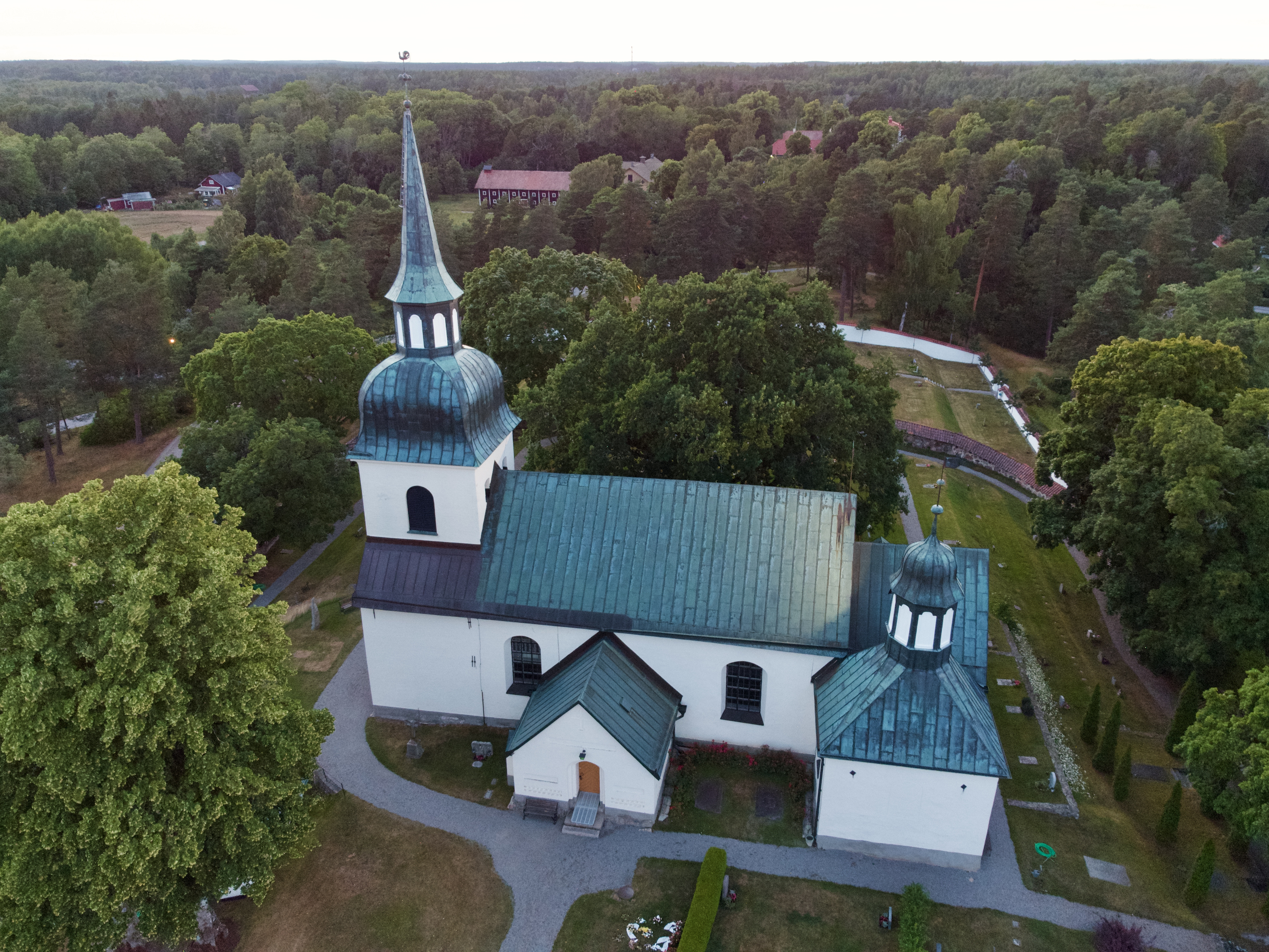 Husby-Rekarne kyrka