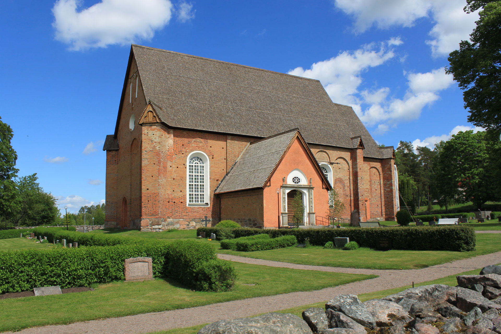 Tensta kyrka