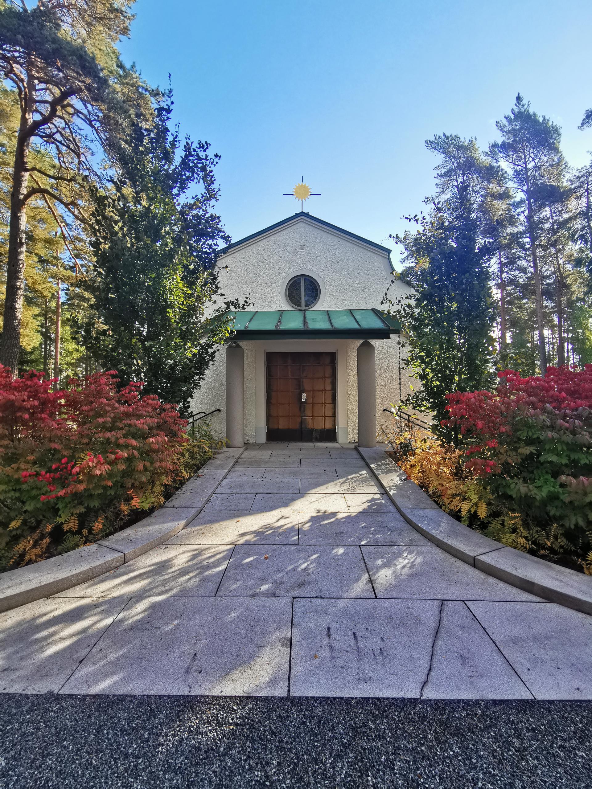 Kapellet på Skogskyrkogården i Skillingaryd.