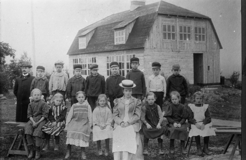 Kyrkskolan, Ytterjärna 1908