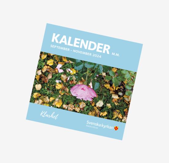 Framsida kalendern med motiv av en blomma och höstlöv.