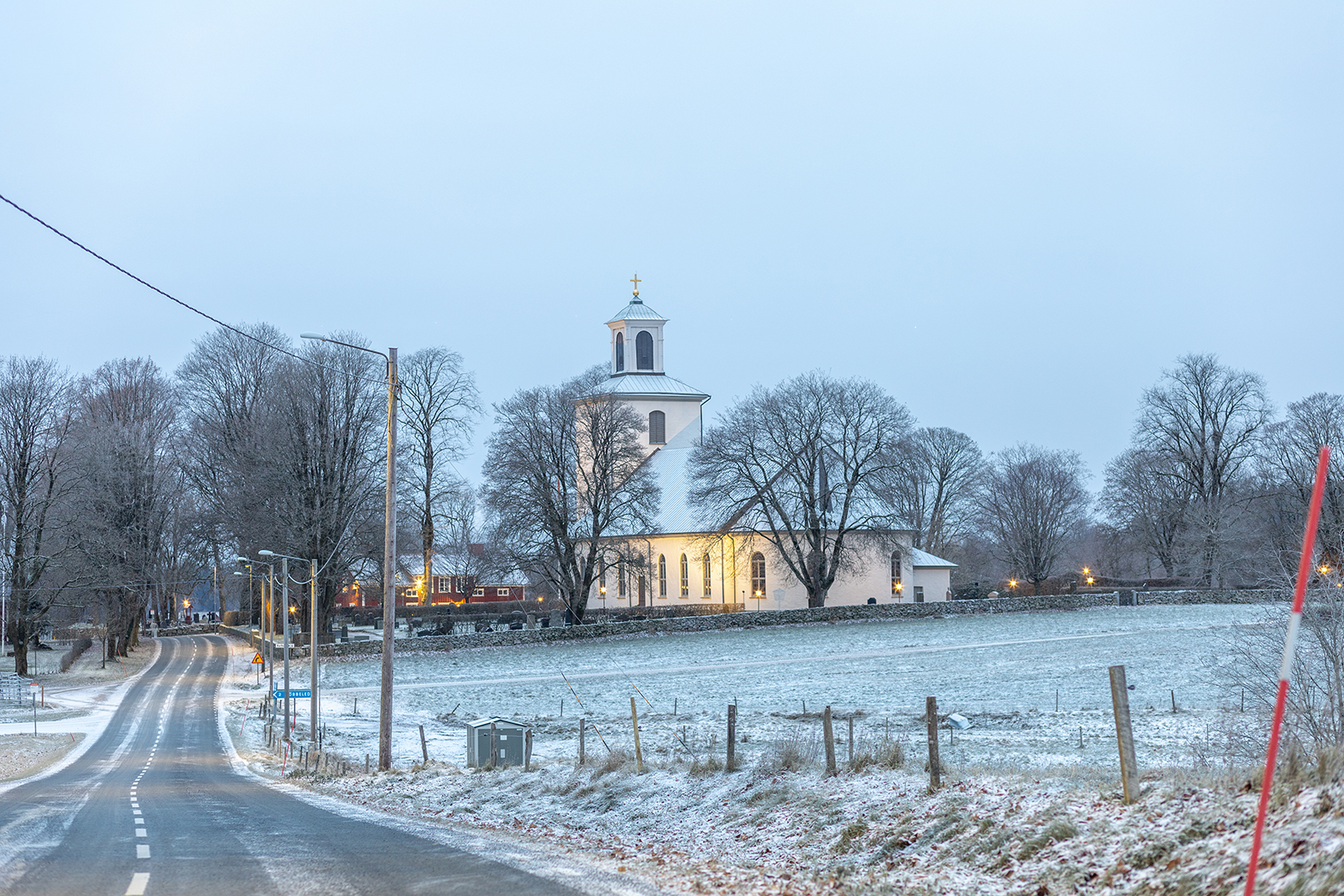 Reftele kyrka