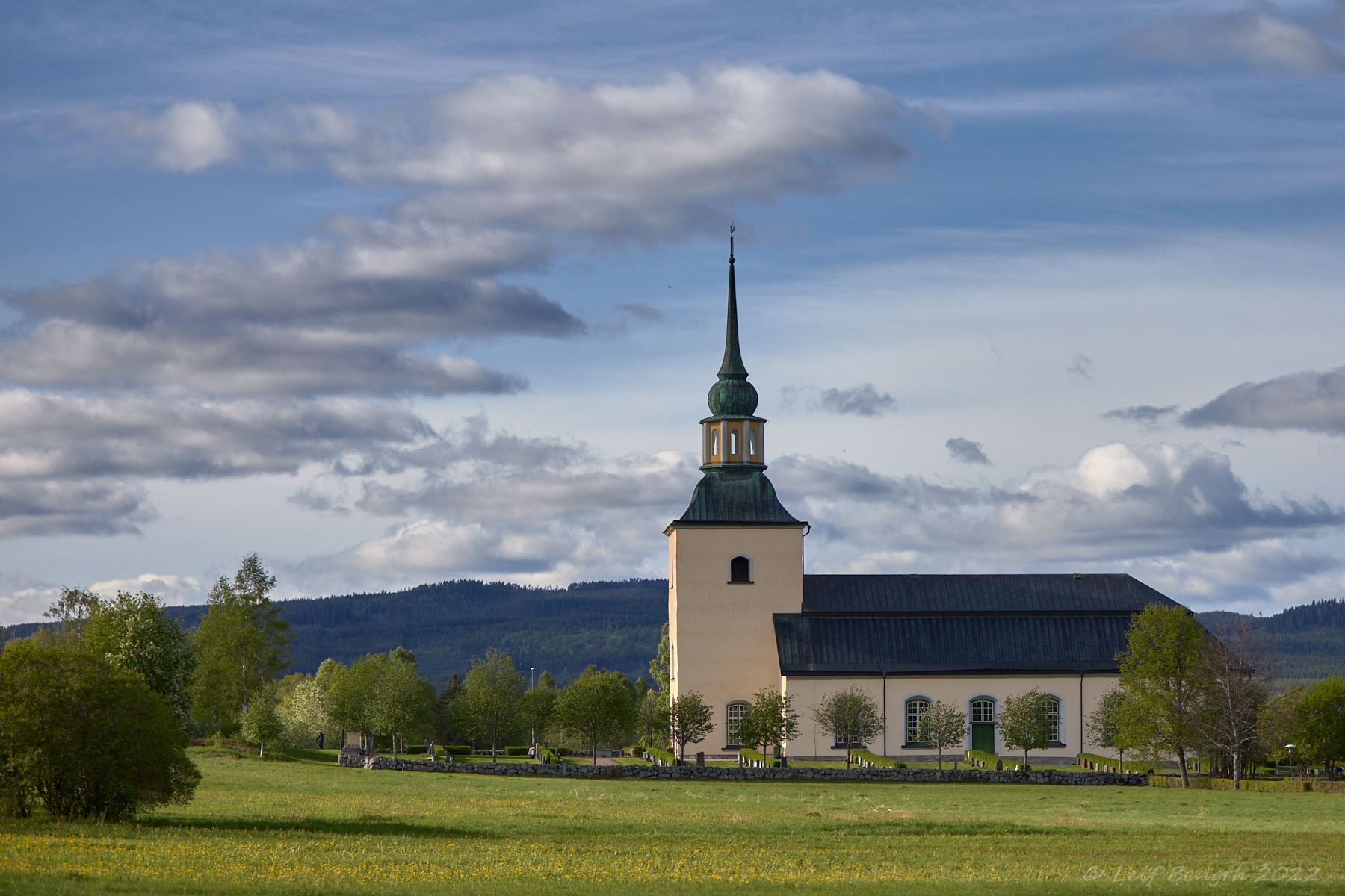 Våmhus kyrka