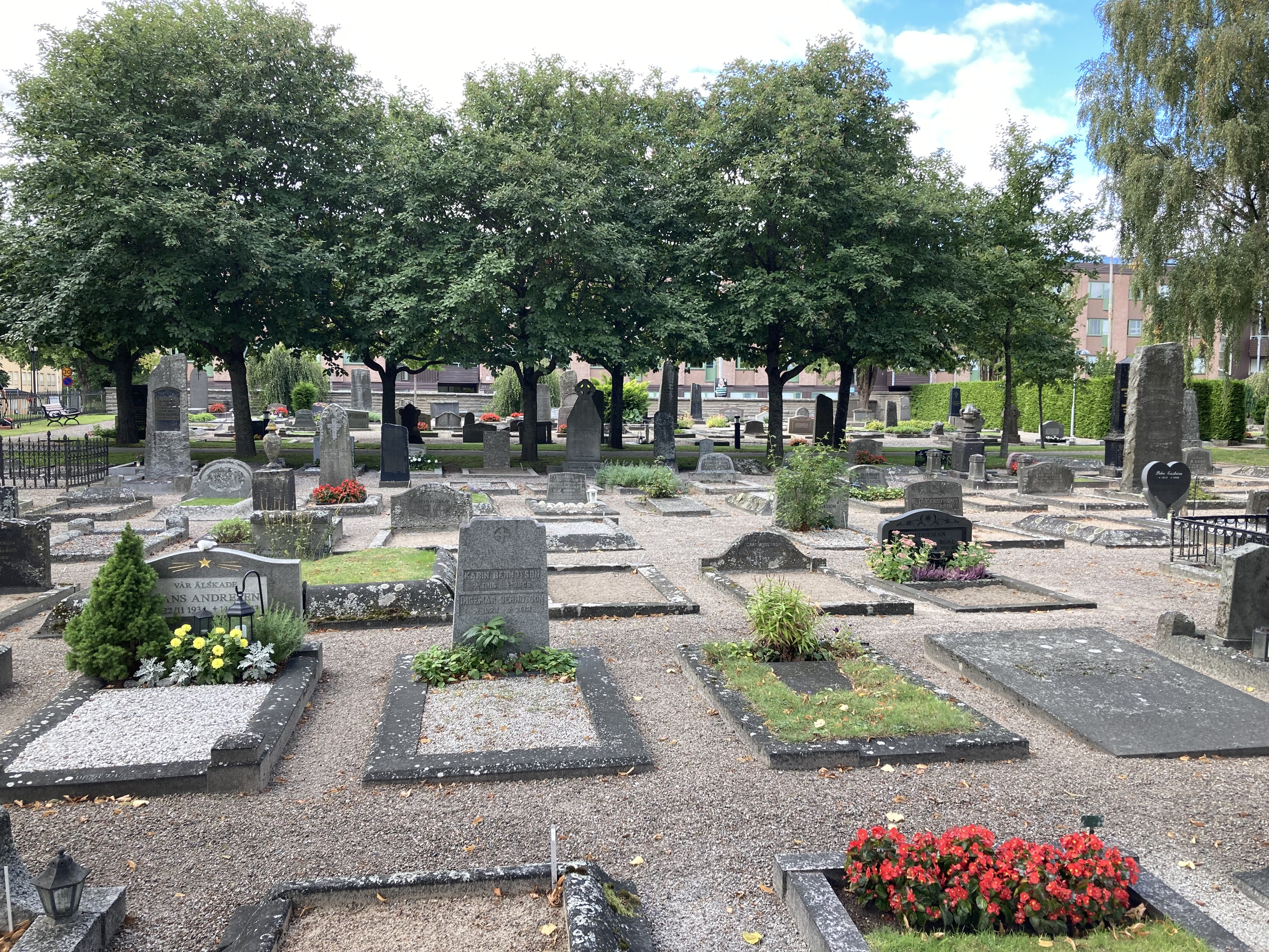 Olaus Petri kyrkogård