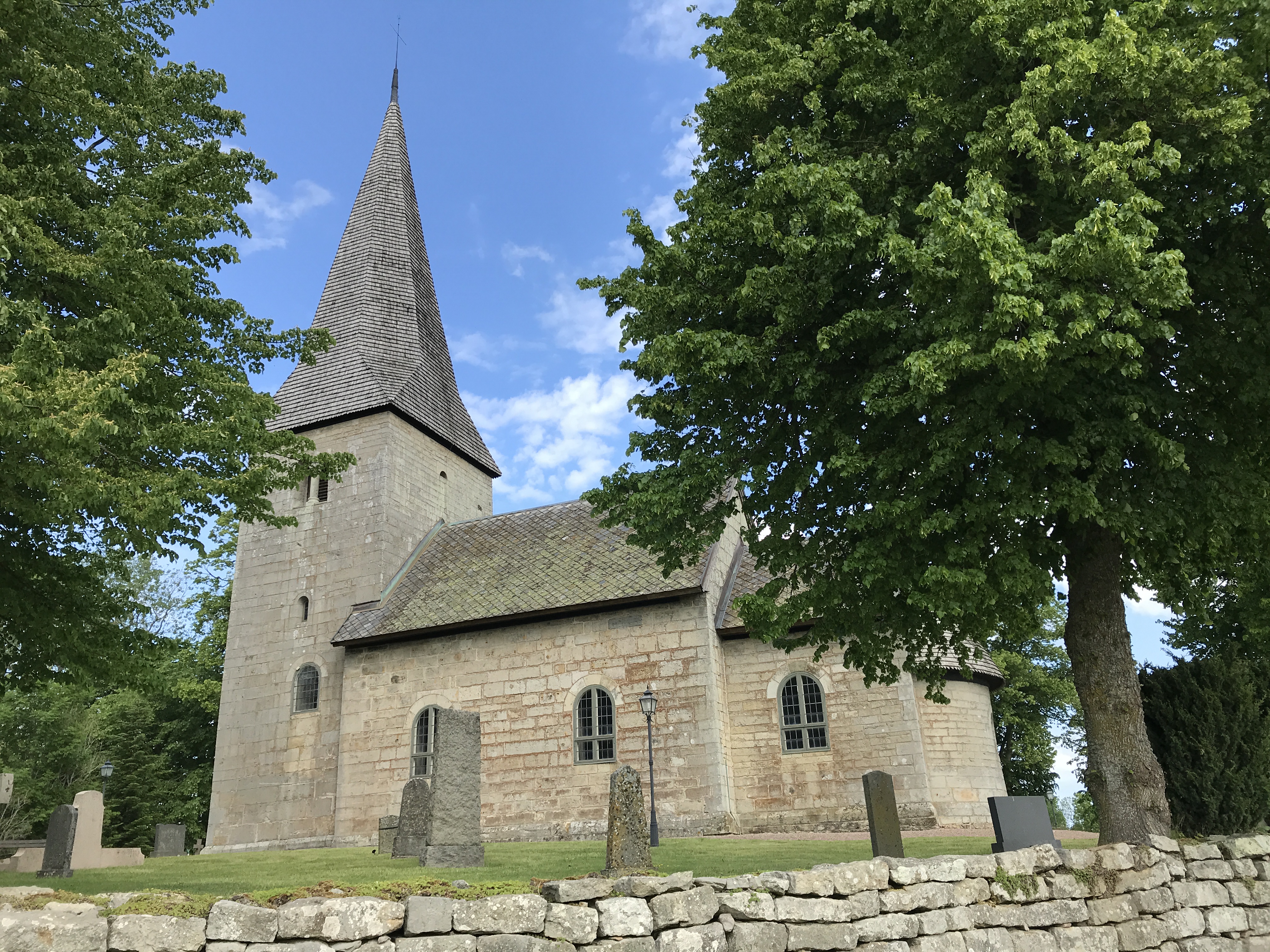 Skälvums kyrka