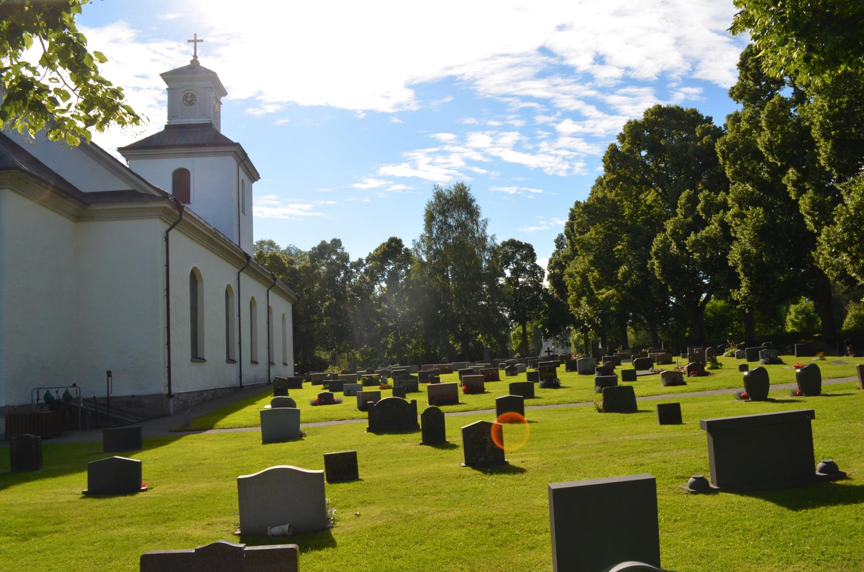 Bergs kyrkogård