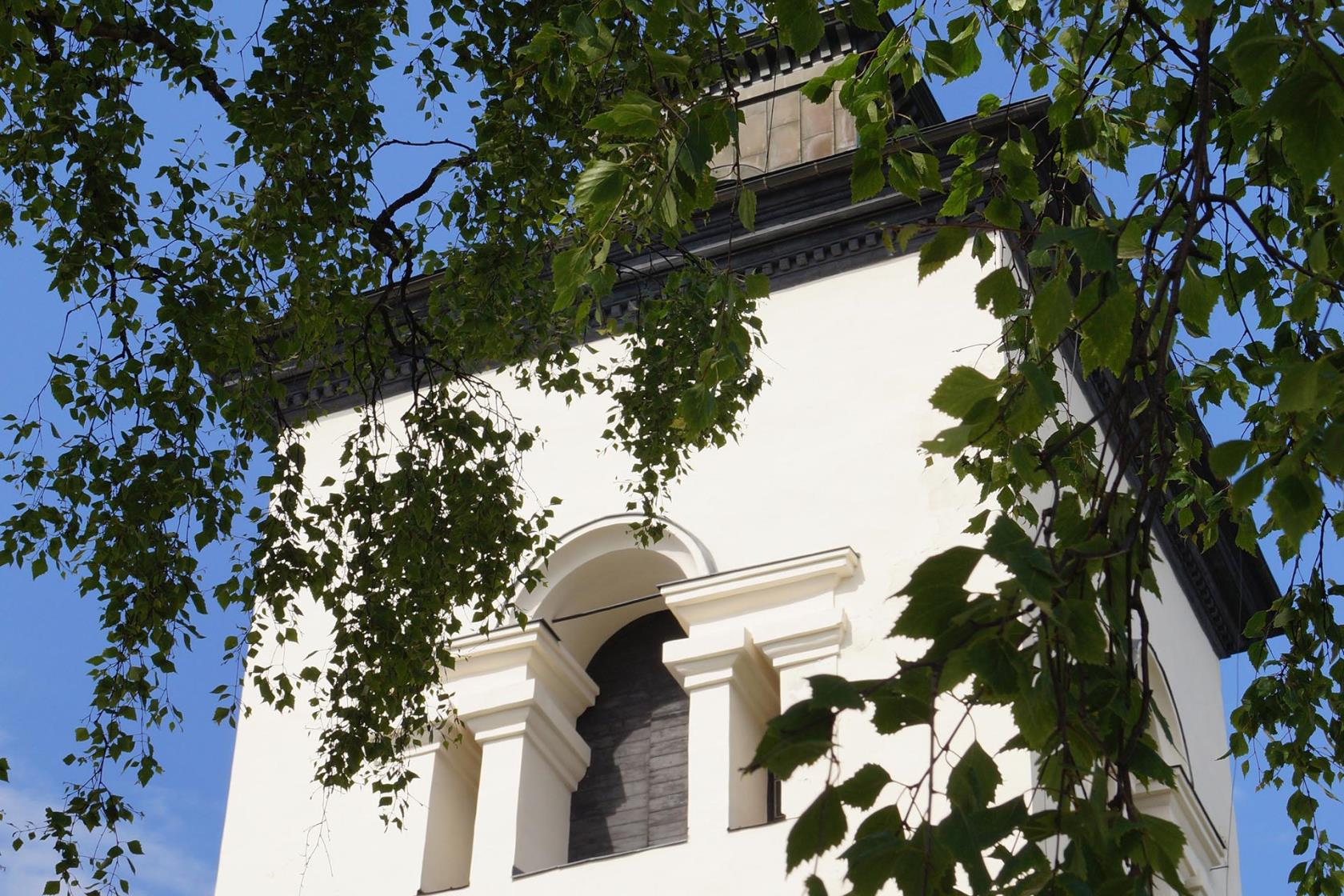 Klocktornet på Överluleå kyrka.