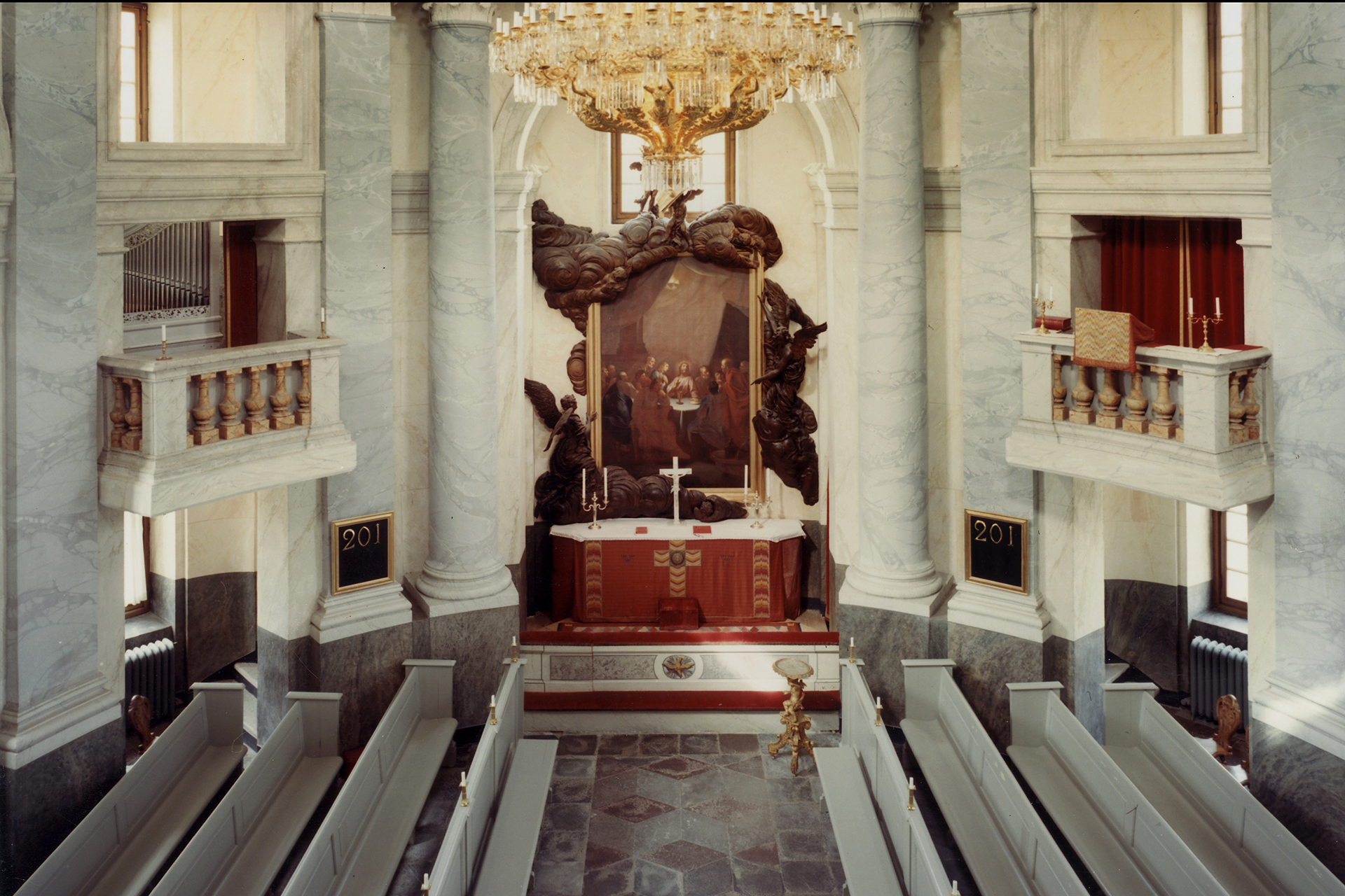 Znalezione obrazy dla zapytania drottningholm palace kyrkan