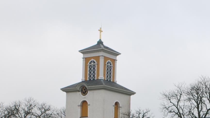 Gårdsby kyrka