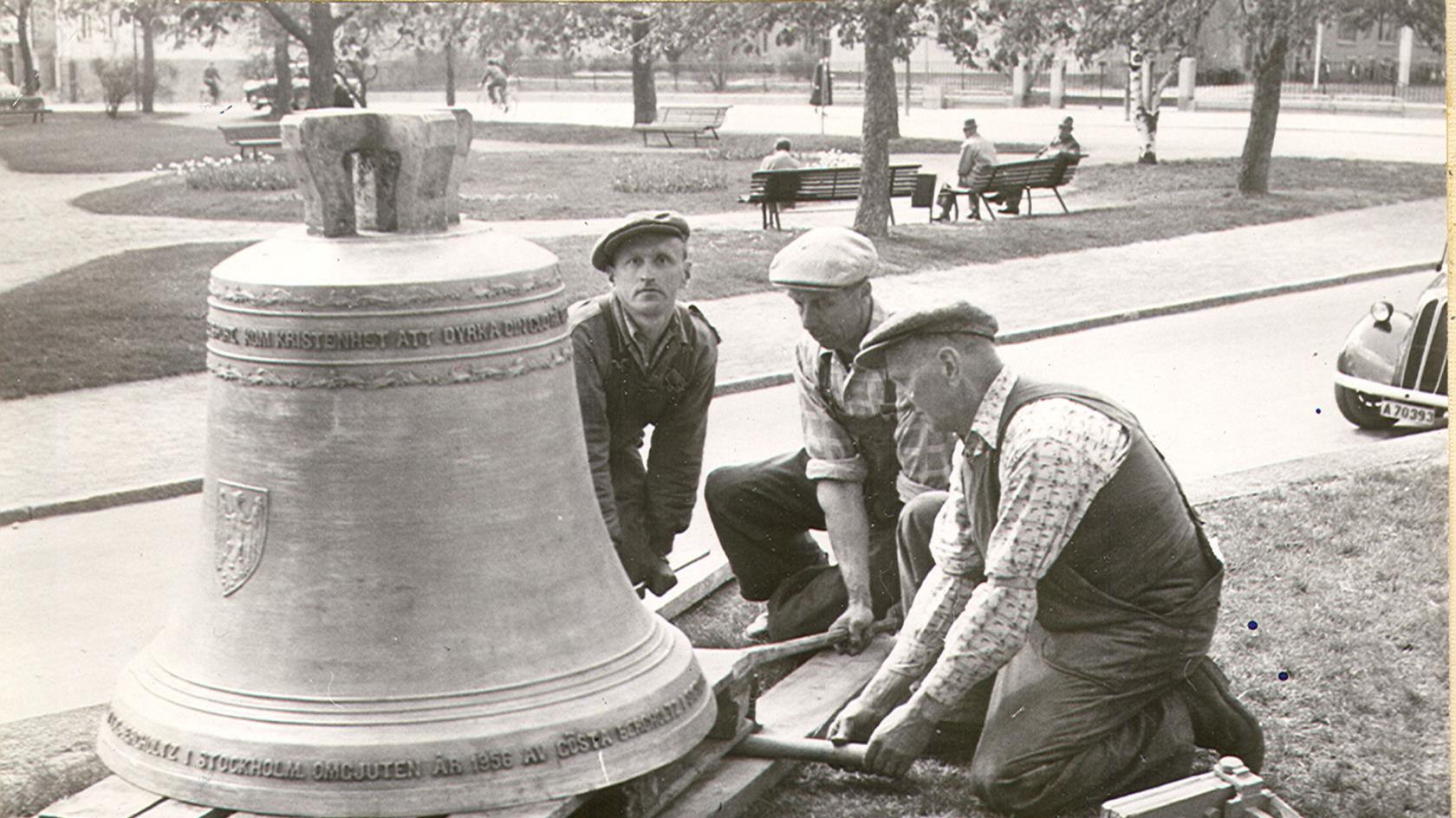 Den omgjutna storklockan 1956