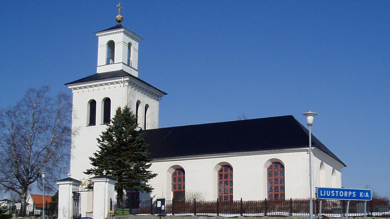 Ljustorps kyrka