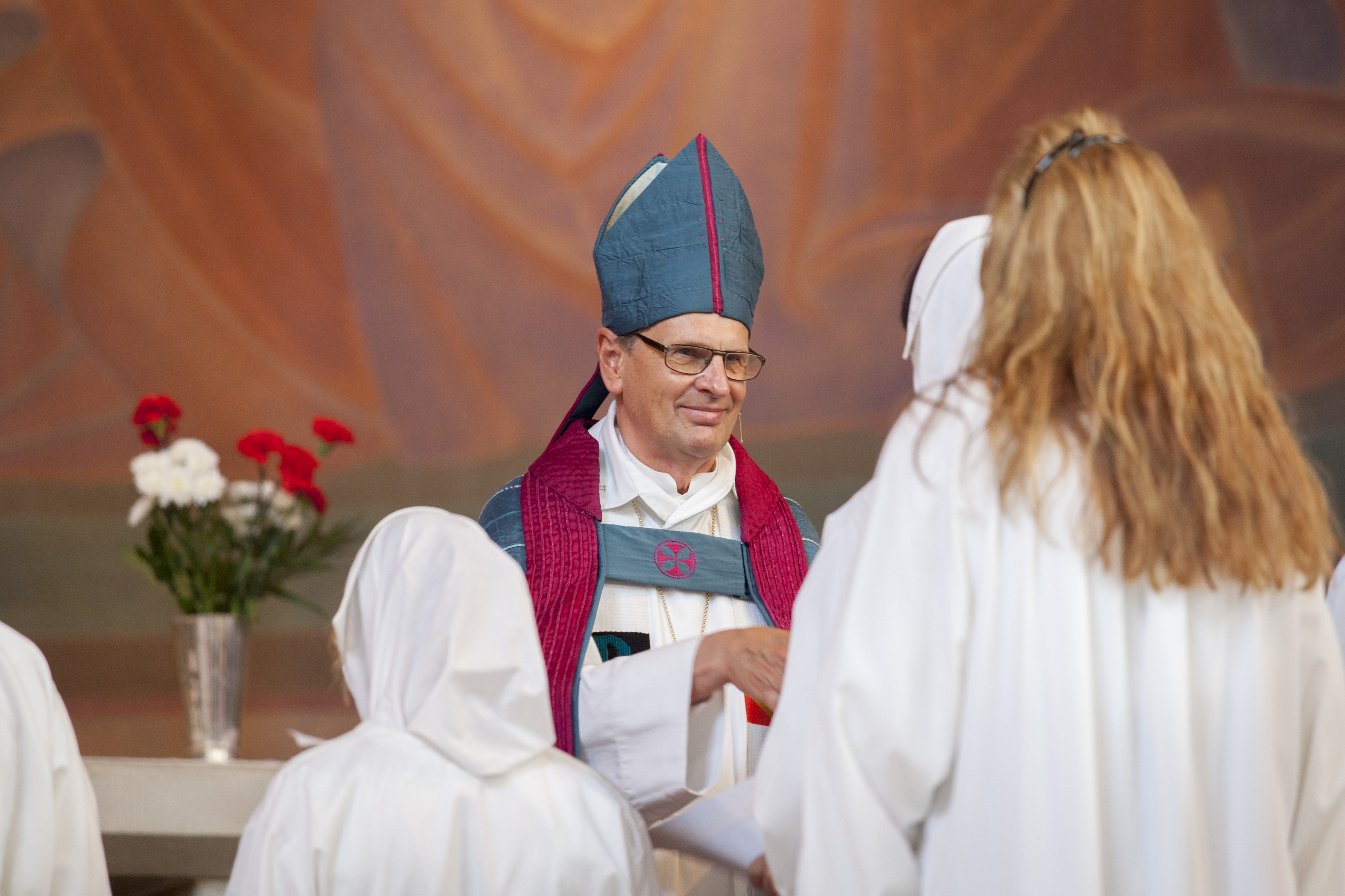 Biskop Per Eckerdal vid prästvigning 2014
