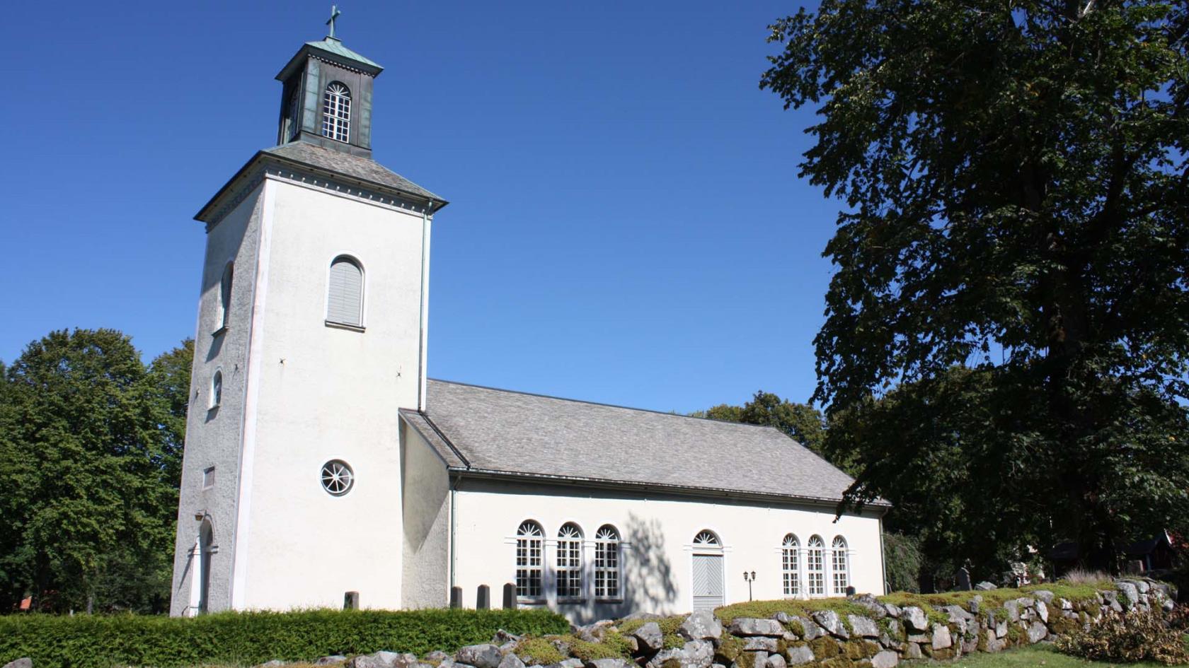 Sparlösa kyrka i Levene församling