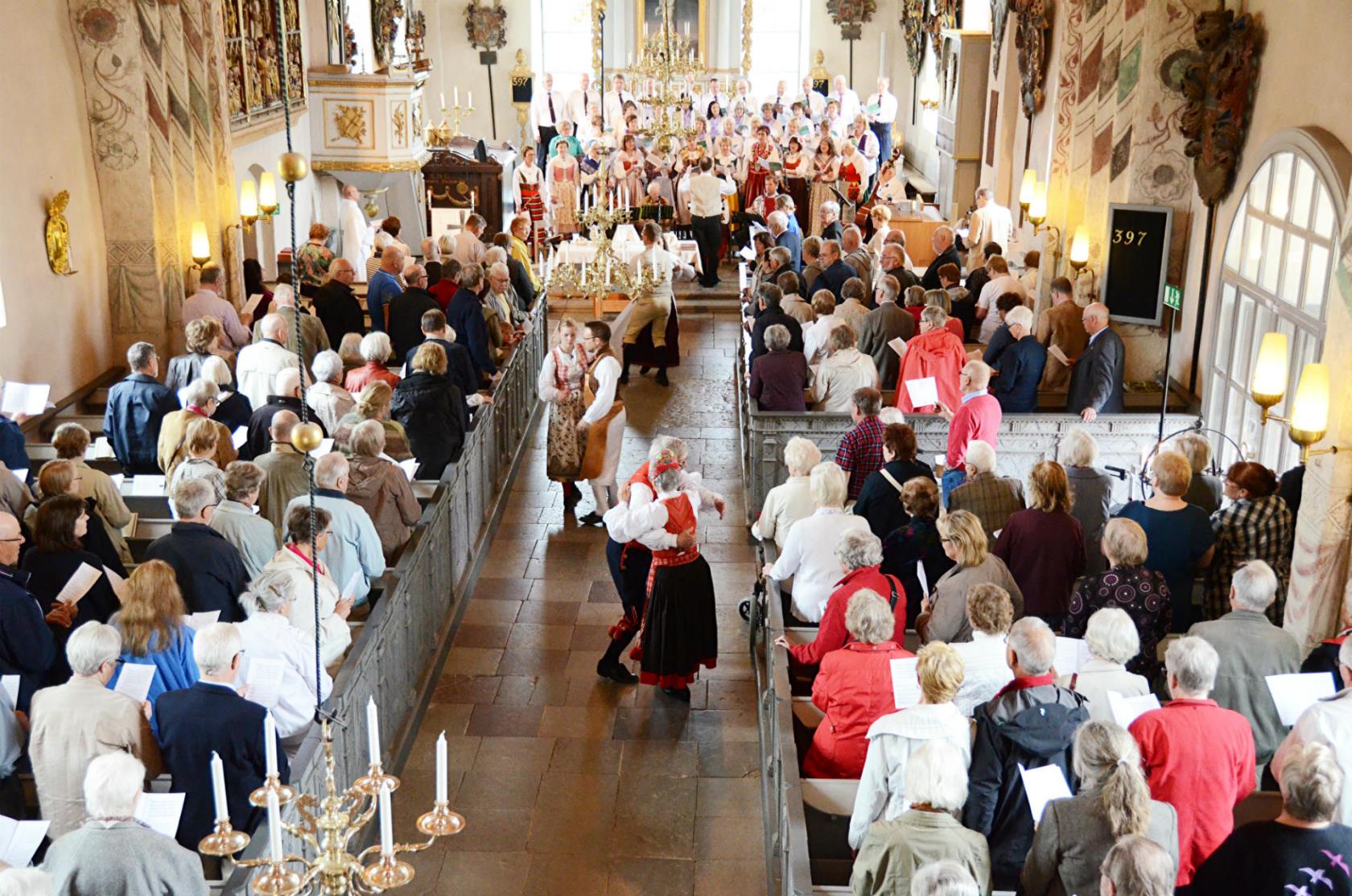 Från spelmansmässan i björklinge kyrka