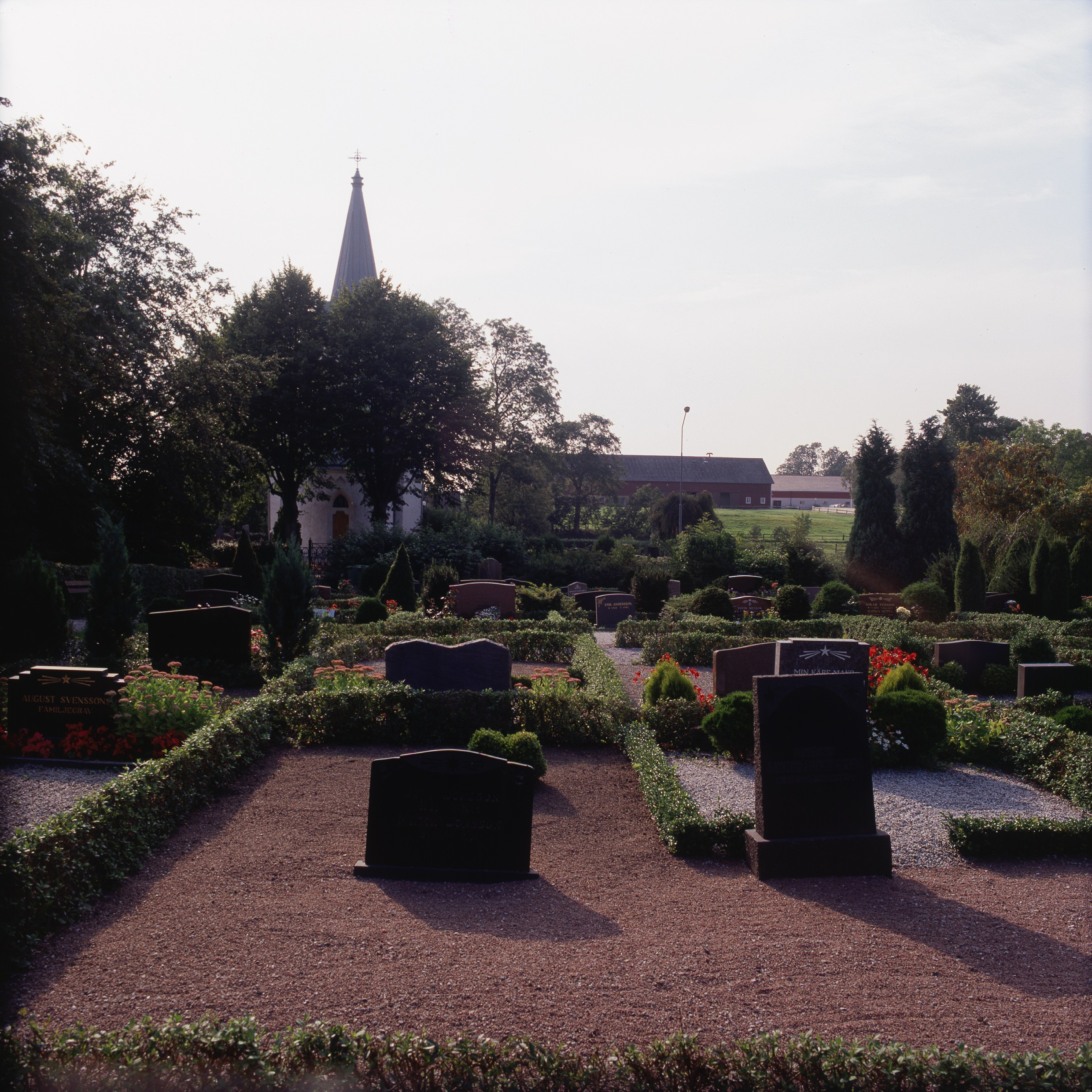 Stångby kyrkogård