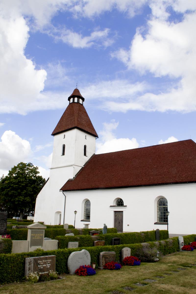 Lönsås kyrka