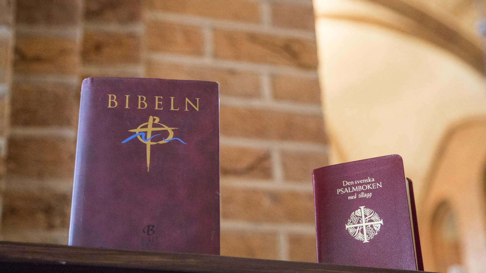 Bibel och psalmbok