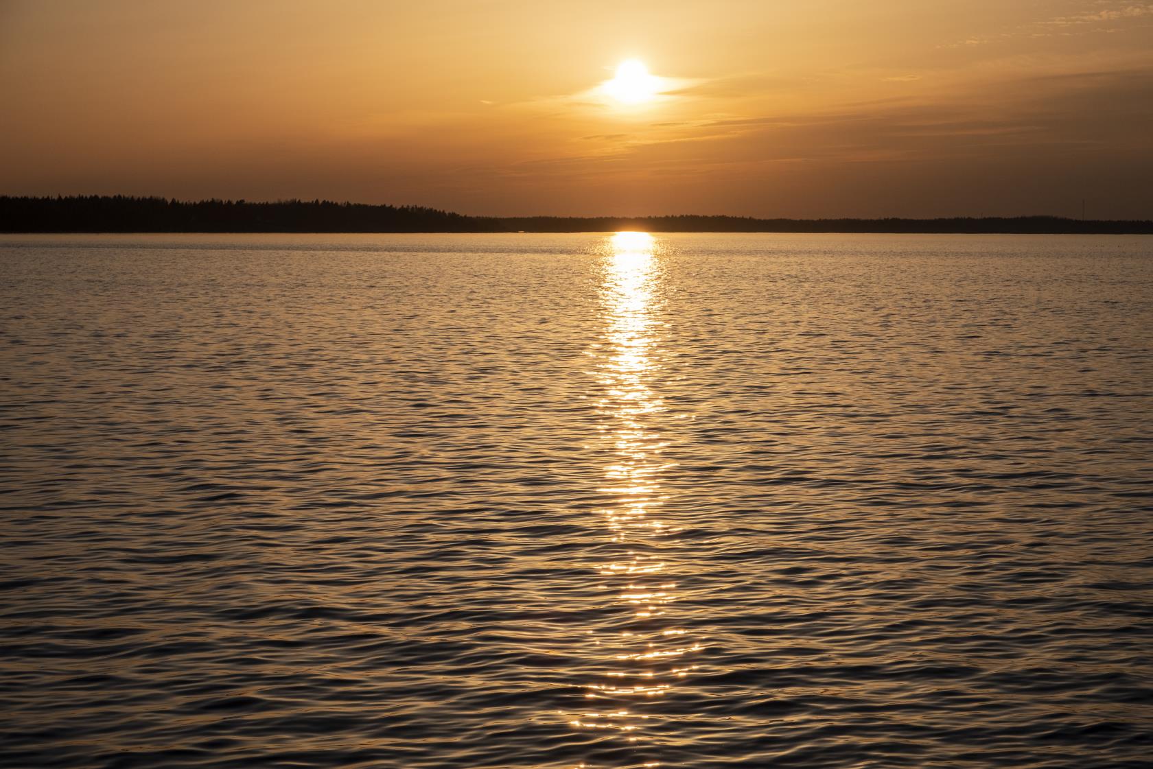 Solnedgång i skärgården.