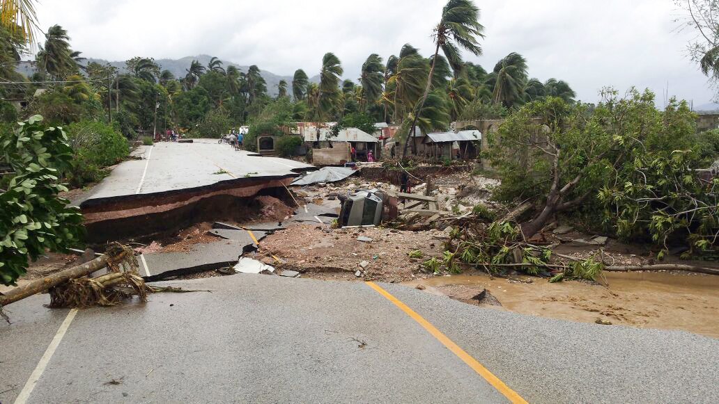 Förödelse efter en orkan på Haiti.