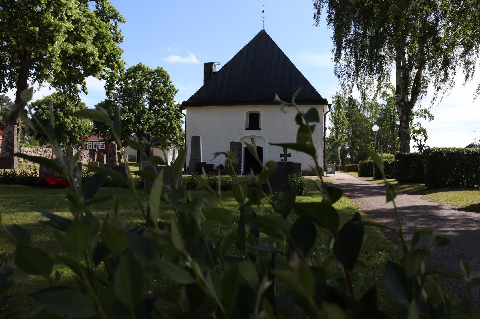 Västra Ny kyrka.