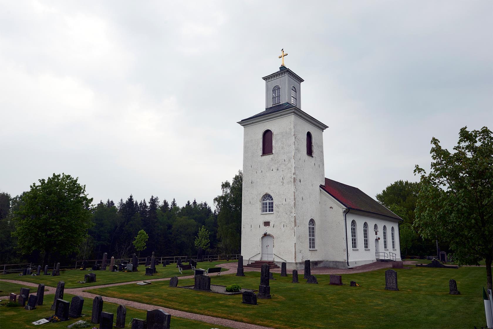 Revesjö kyrka