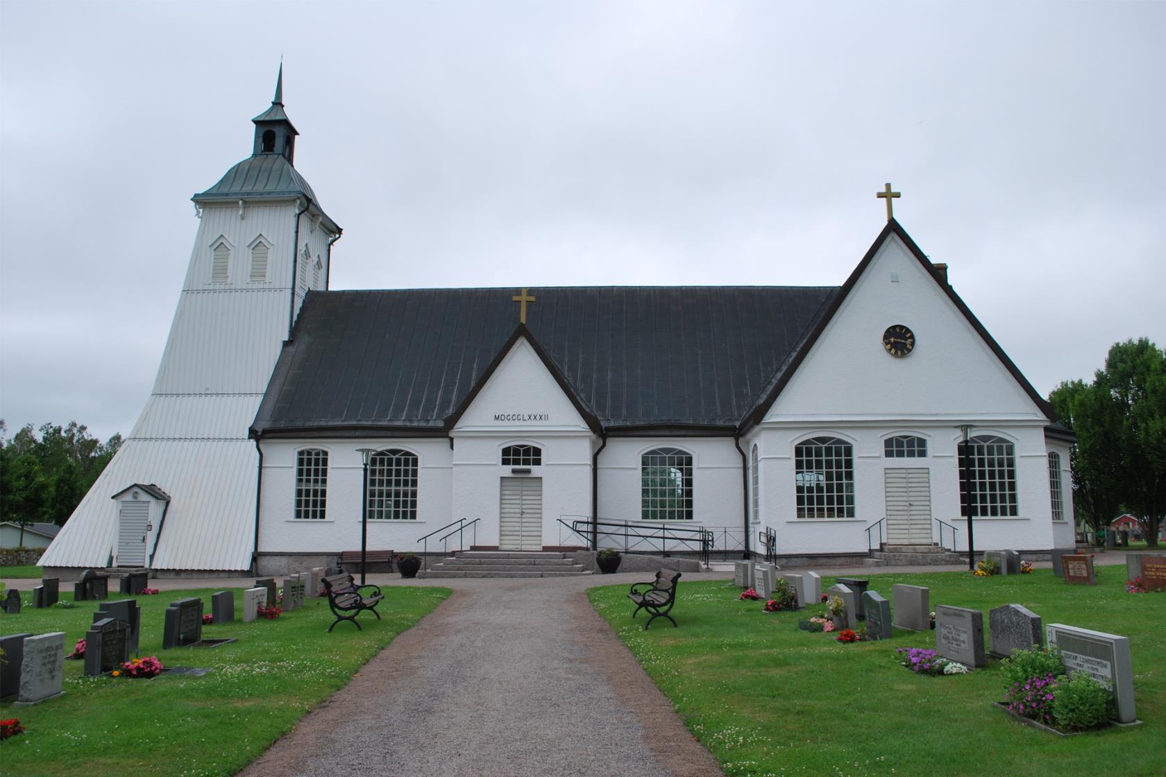 Tävelsås kyrka