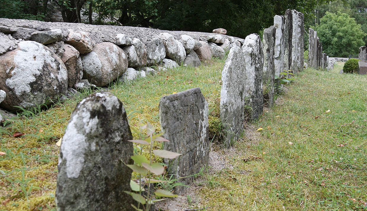 Vrångö gamla kyrkogård